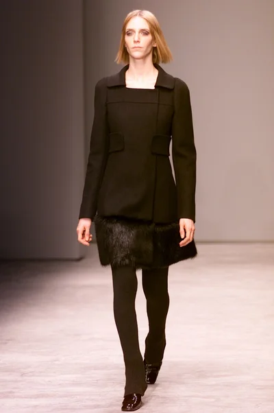 Look 3